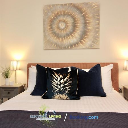 Windsor Flat 2 Bed By Sentinel Living With Free Wifi And Parking Leilighet Eksteriør bilde