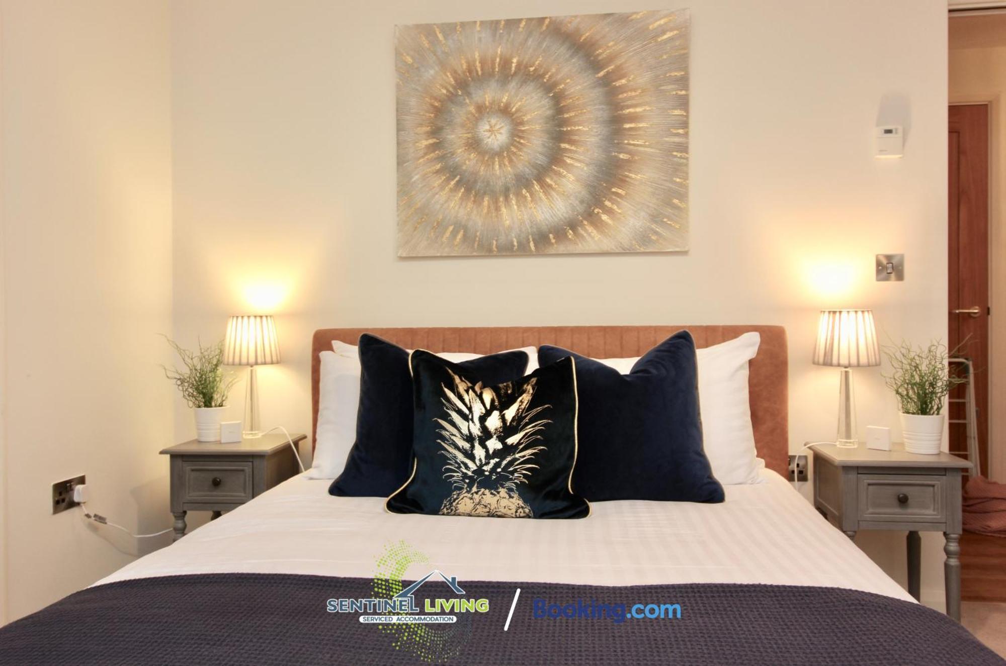 Windsor Flat 2 Bed By Sentinel Living With Free Wifi And Parking Leilighet Eksteriør bilde