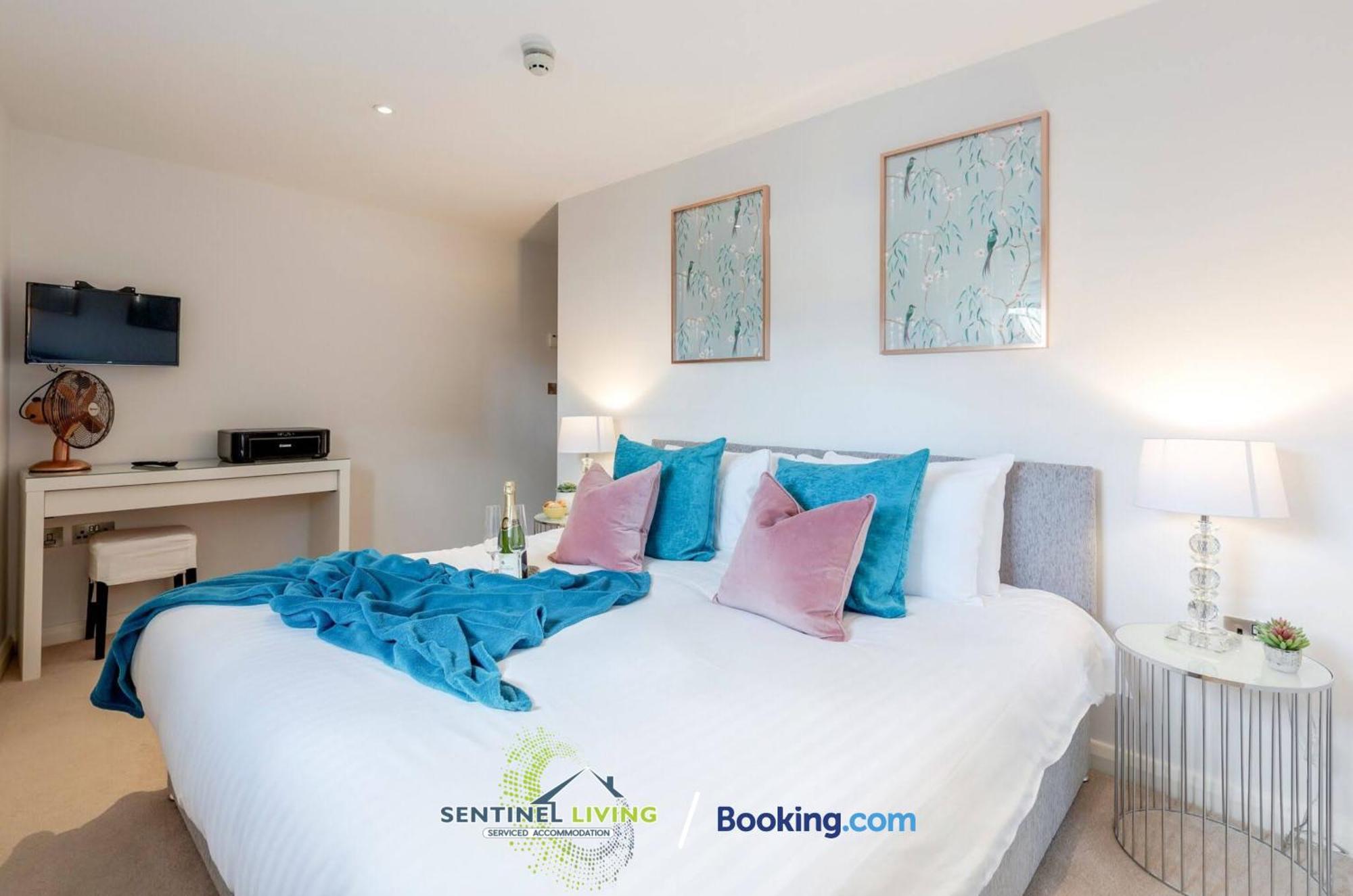 Windsor Flat 2 Bed By Sentinel Living With Free Wifi And Parking Leilighet Eksteriør bilde