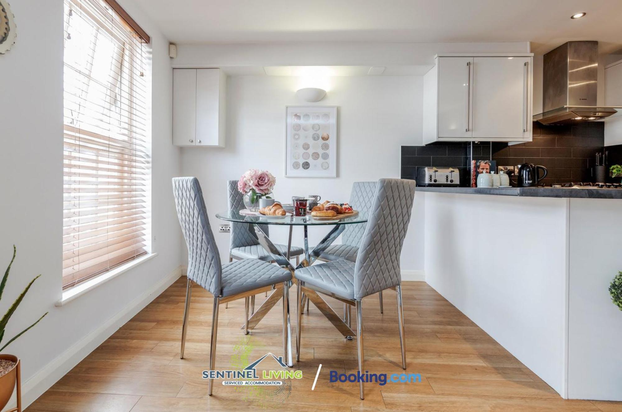 Windsor Flat 2 Bed By Sentinel Living With Free Wifi And Parking Leilighet Eksteriør bilde