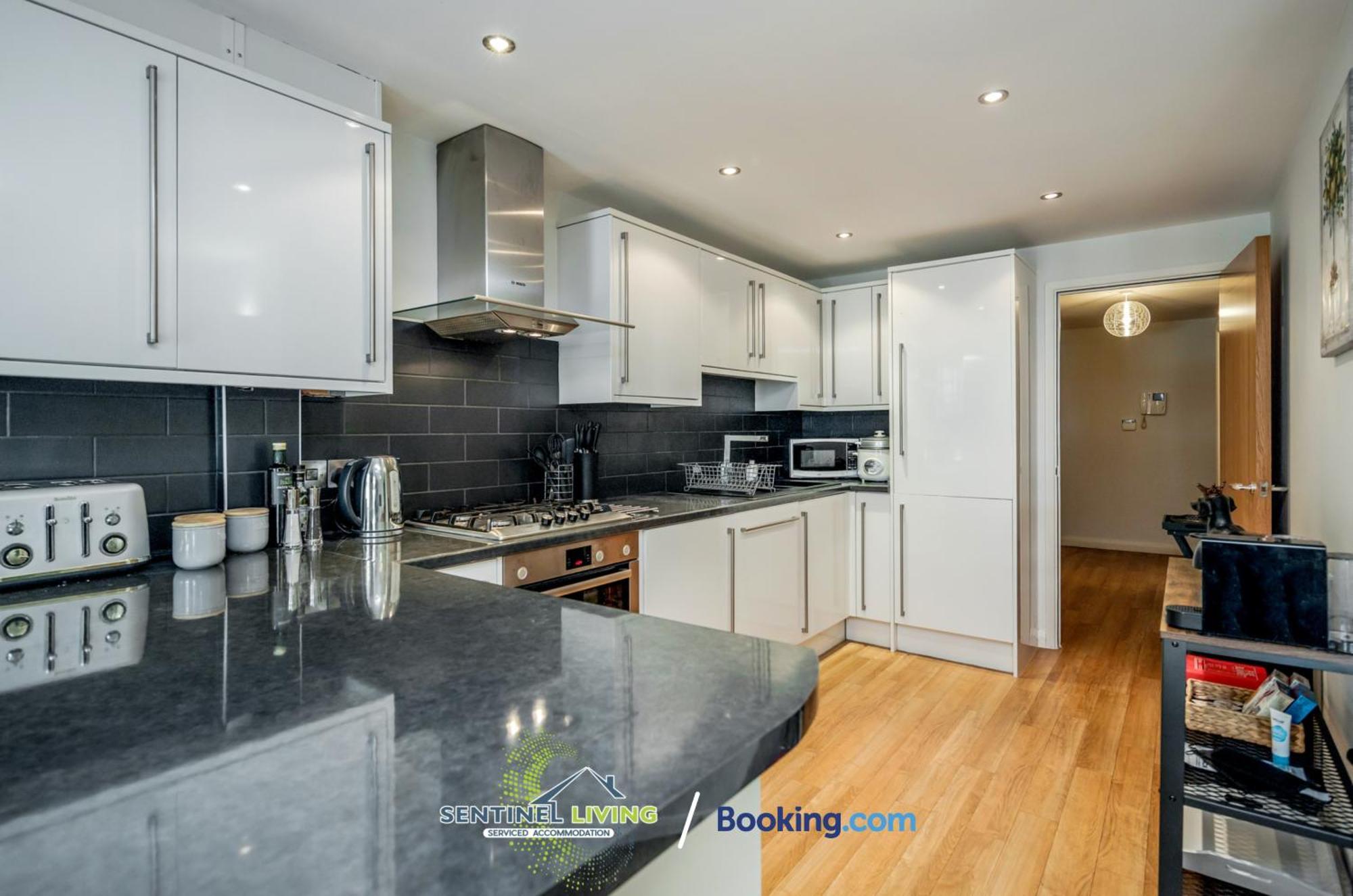 Windsor Flat 2 Bed By Sentinel Living With Free Wifi And Parking Leilighet Eksteriør bilde