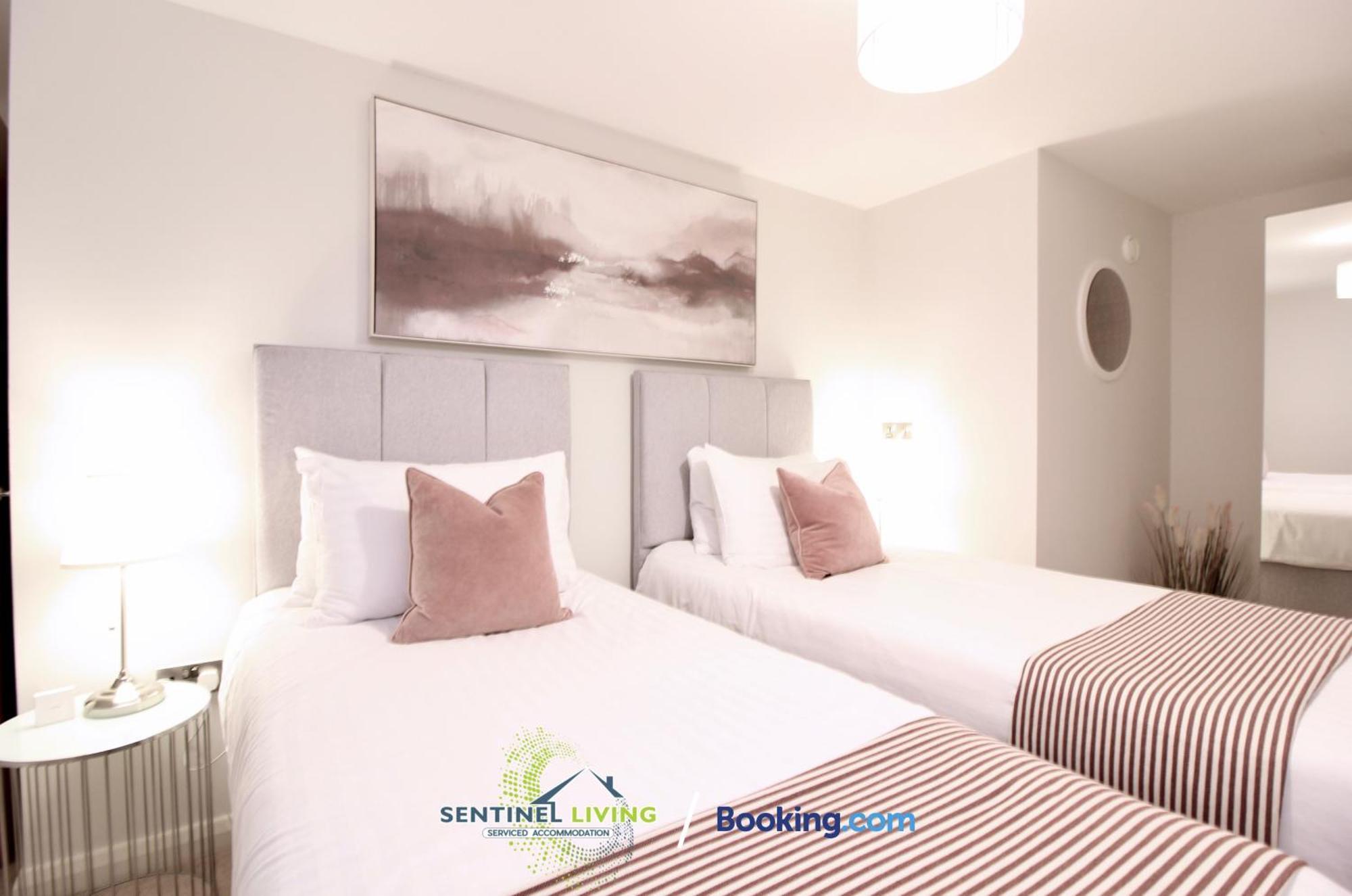 Windsor Flat 2 Bed By Sentinel Living With Free Wifi And Parking Leilighet Eksteriør bilde