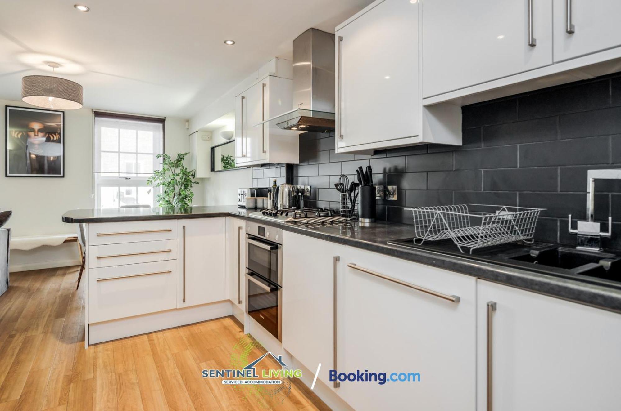 Windsor Flat 2 Bed By Sentinel Living With Free Wifi And Parking Leilighet Eksteriør bilde