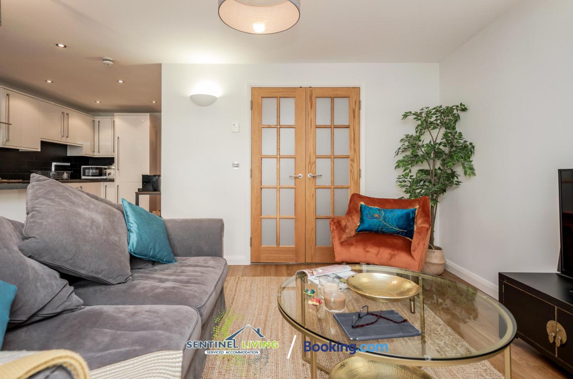 Windsor Flat 2 Bed By Sentinel Living With Free Wifi And Parking Leilighet Eksteriør bilde