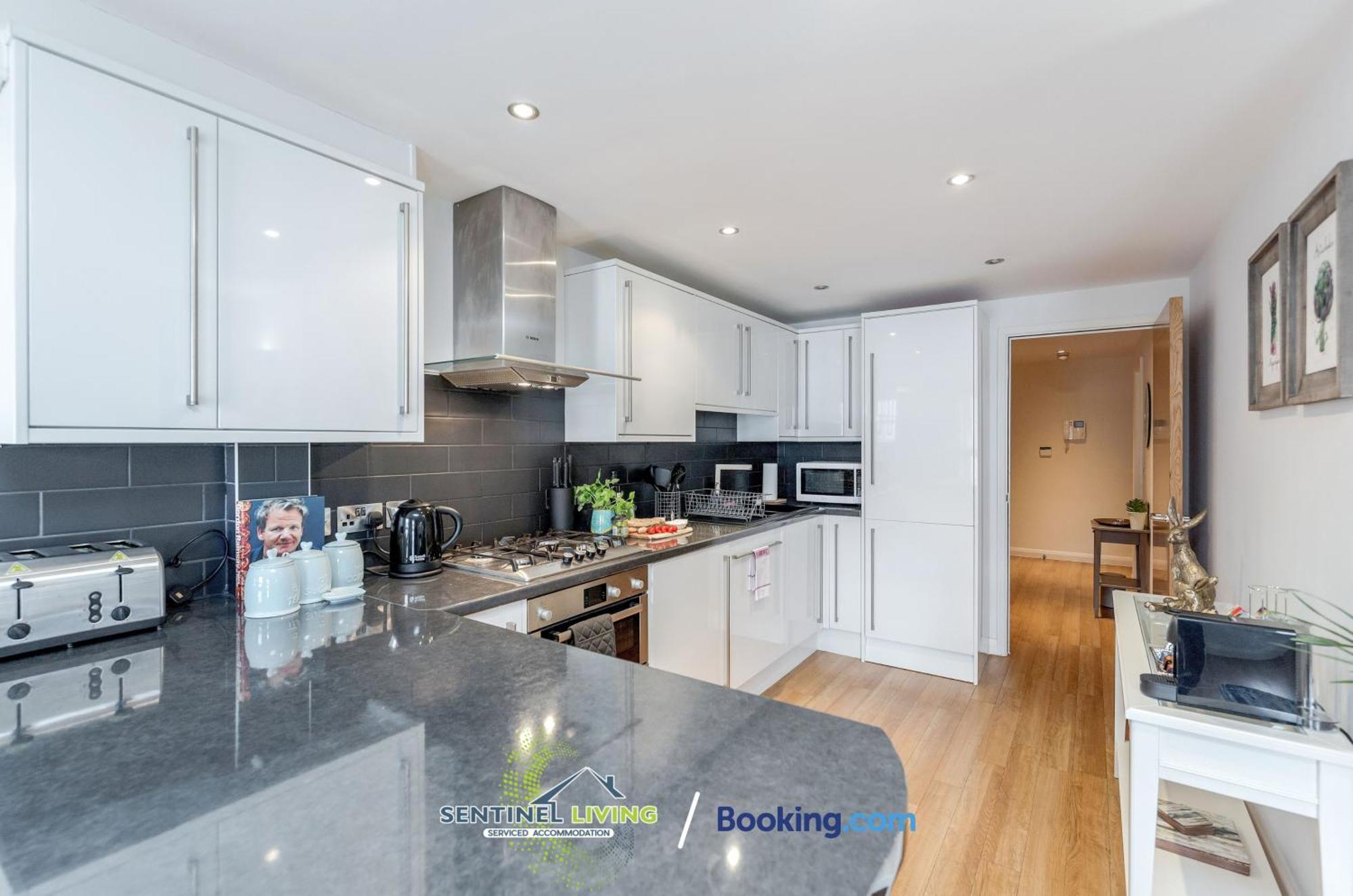 Windsor Flat 2 Bed By Sentinel Living With Free Wifi And Parking Leilighet Eksteriør bilde